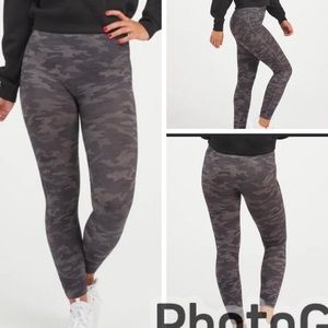Spanx Camo Leggings NWT